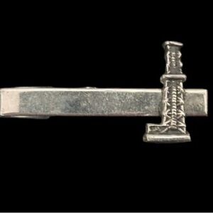 1960s Oil Derrick Tie Clip | 60s Vintage Silver Tone Novelty Petroleum Tie Bar